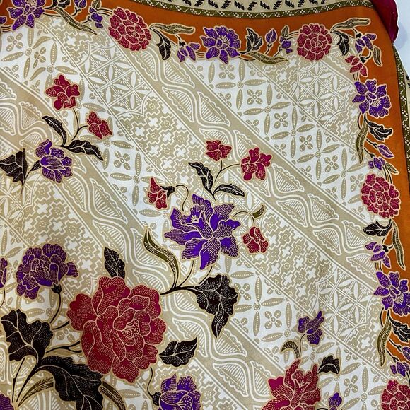 Nicole Miller Studio Silk Scarf in Cream, Pink and Orange, Boho - Picture 4 of 4